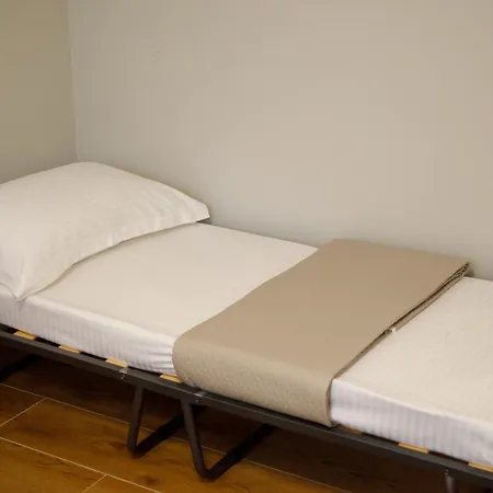 Gjirocasa Holiday home