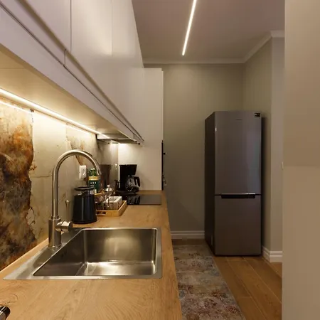 Gjirocasa Stone Apartment Nyaraló *