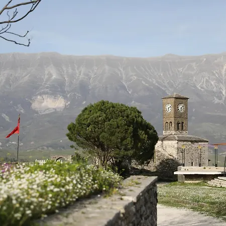 Hébergement de vacances Gjirocasa